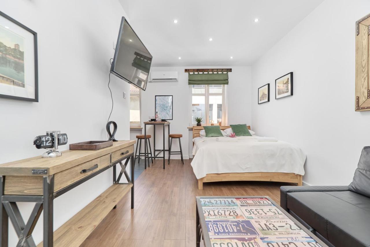 Center By Renters Apartment Breslau